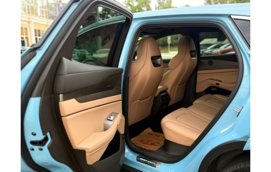 Denza N7 EV, пробіг 15 тисяч км